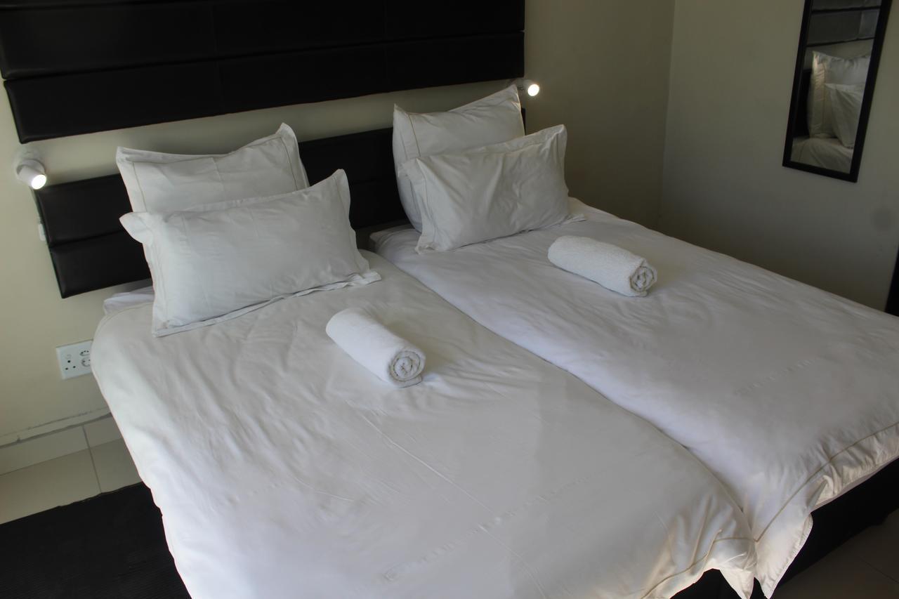 Tsumeb Guesthouse Kamho Екстериор снимка