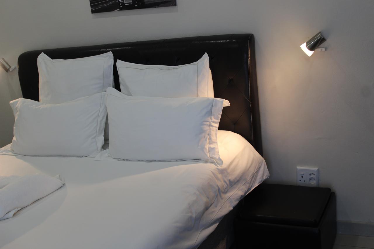 Tsumeb Guesthouse Kamho Екстериор снимка