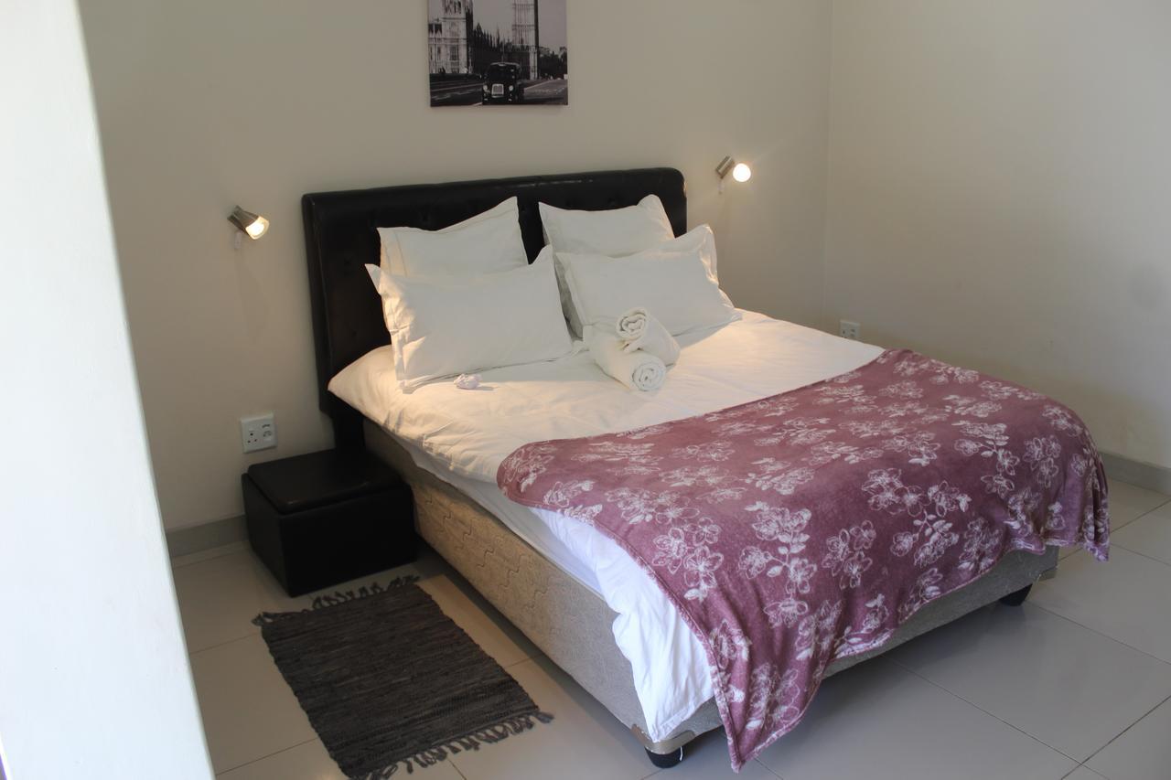 Tsumeb Guesthouse Kamho Екстериор снимка